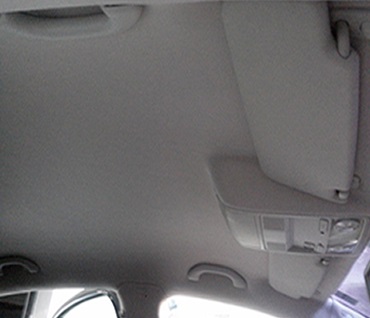 Revestimento de teto automotivo